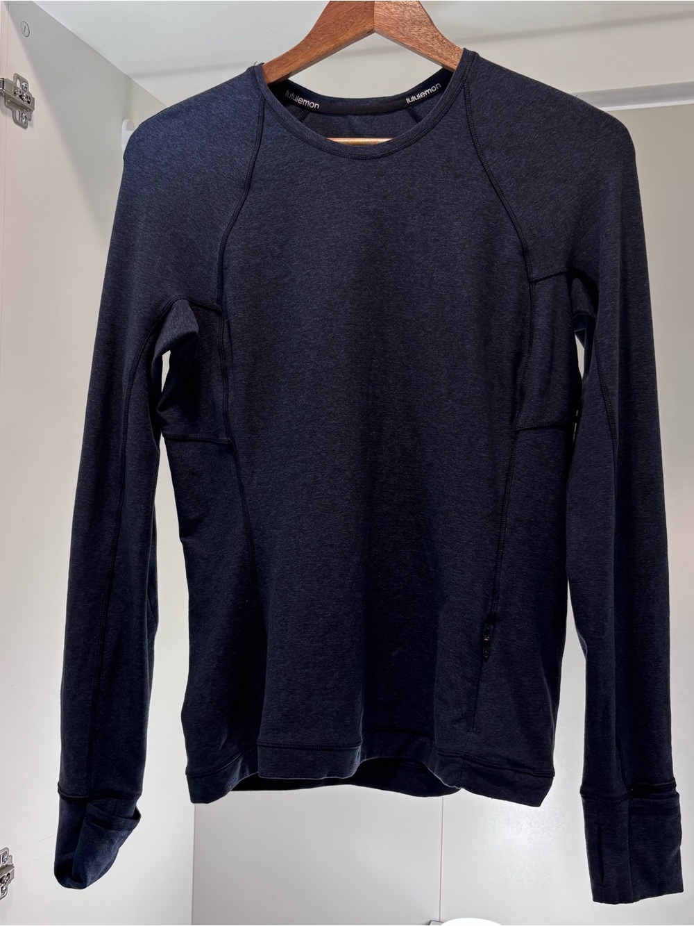 Lululemon It's Rulu Long-Sleeve Shirt Womens Navy Athletic Top Running size 10